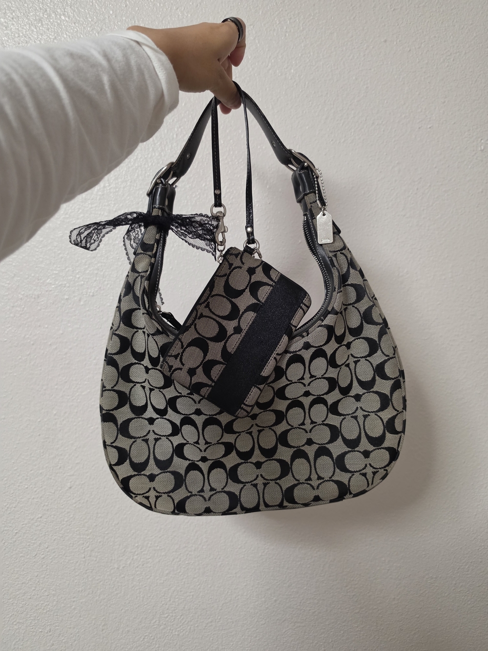 Coach Signature Canvas Hobo Bag in Black/Tan with Matching Pouch